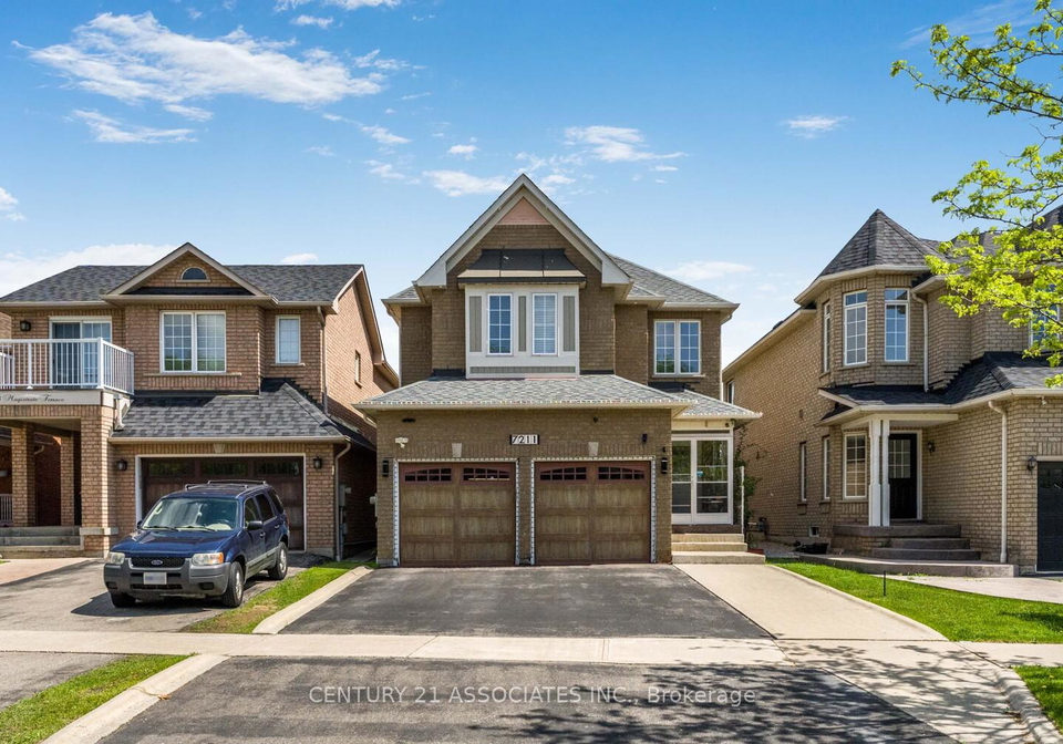 7211-magistrate-terrace-mississauga-ontario-w13429786