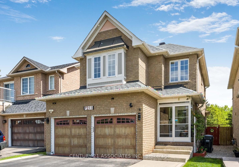 7211-magistrate-terrace-mississauga-ontario-w13429786