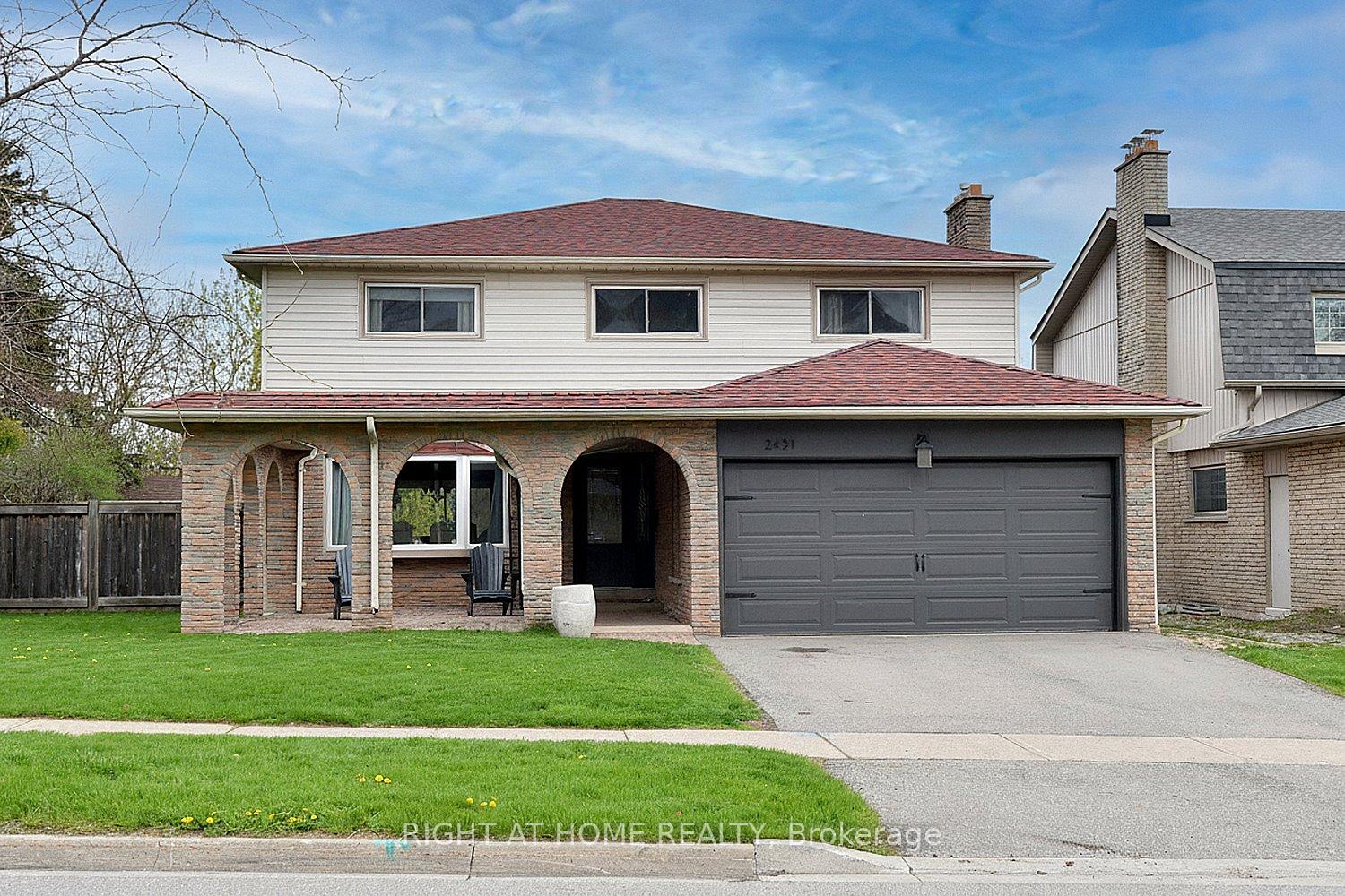 2451-sinclair-circle-burlington-ontario-w13429872