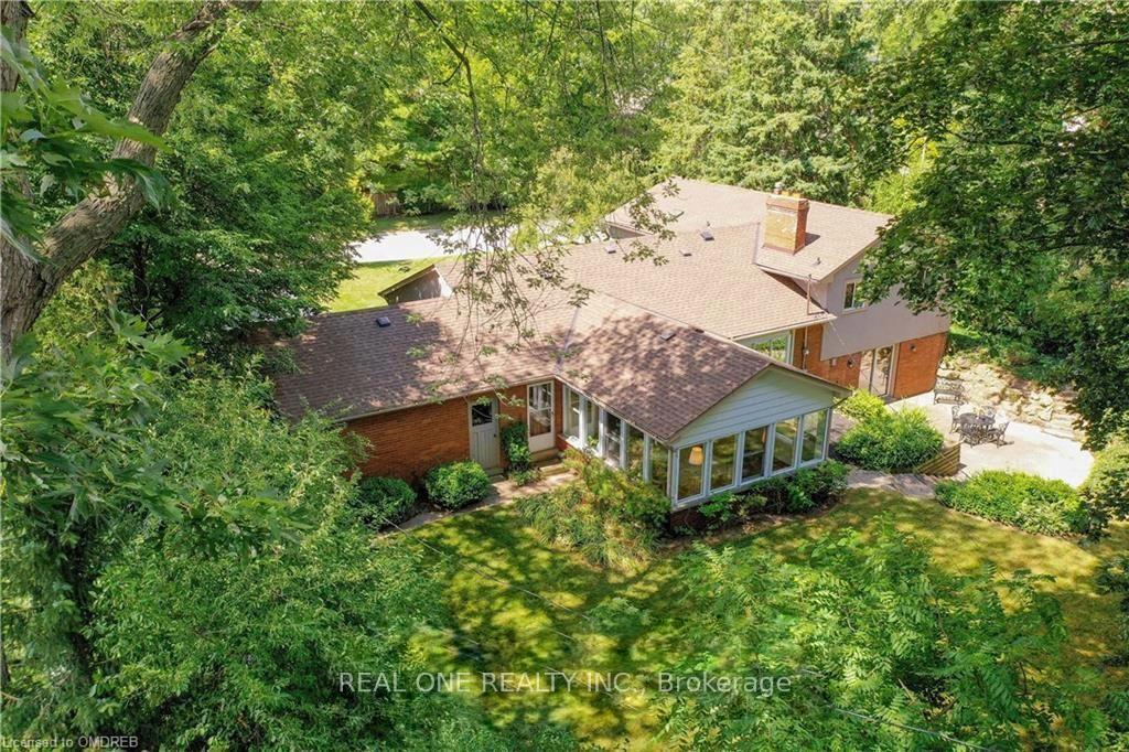 262-cardinal-drive-oakville-ontario-w13429906