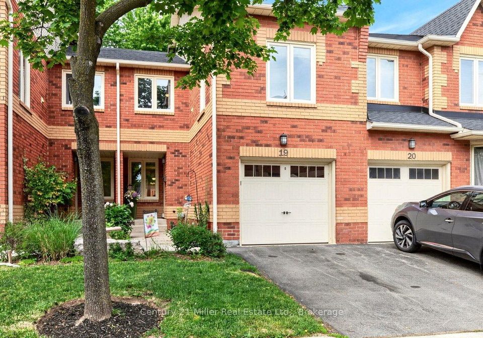 2006-glenada-crescent-oakville-ontario-w13430198