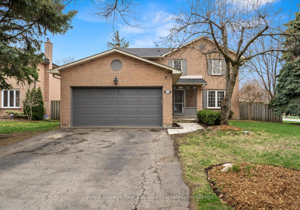 438-claremont-crescent-oakville-ontario-w13430404