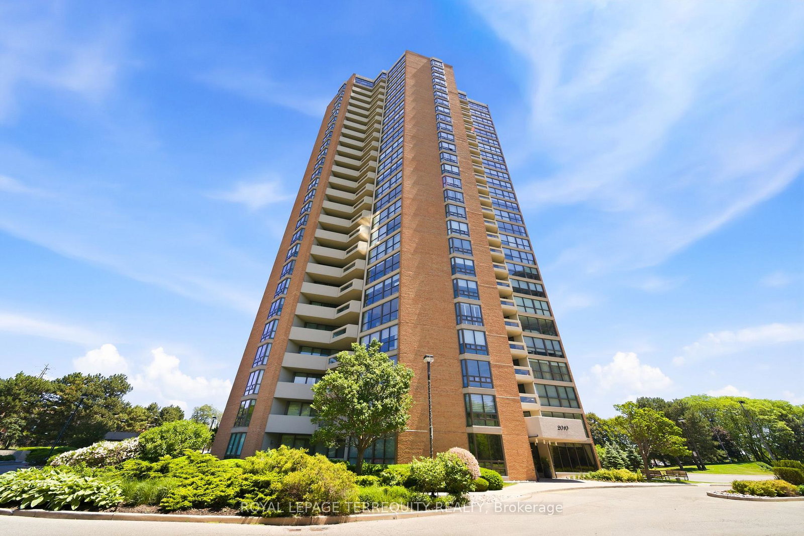 2010-islington-avenue-etobicoke-ontario-w13430472