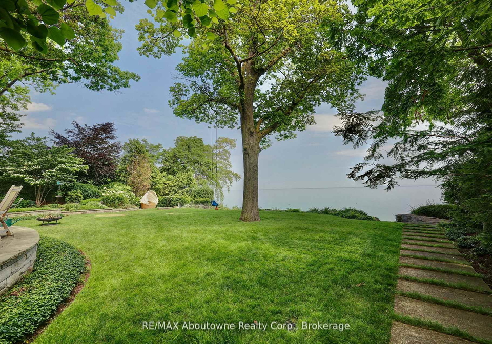 350-king-street-oakville-ontario-w13430514