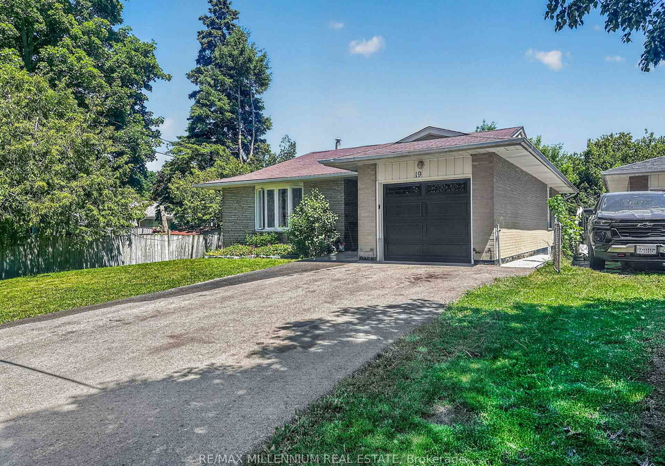 19-cardwell-street-orangeville-ontario-w13430630