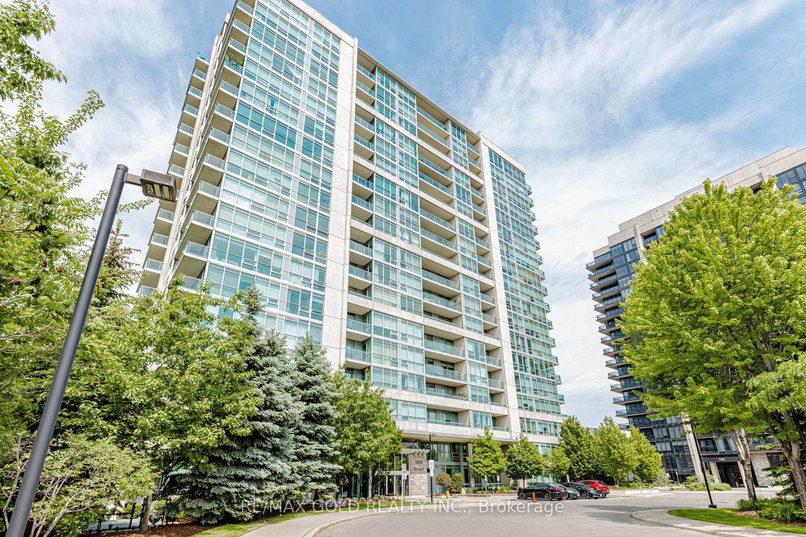 1055-southdown-road-mississauga-ontario-w13430734