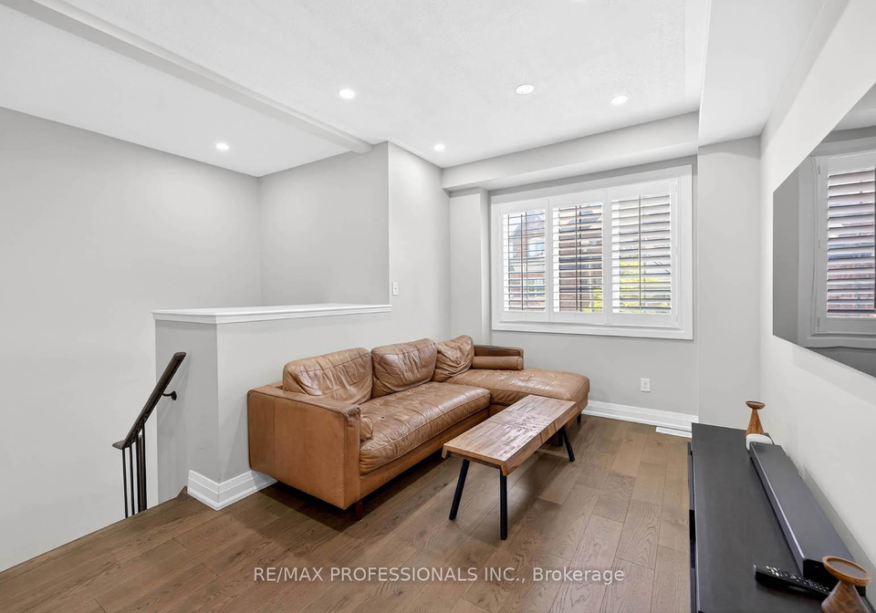 2171-fiddlers-way-oakville-ontario-w13430834