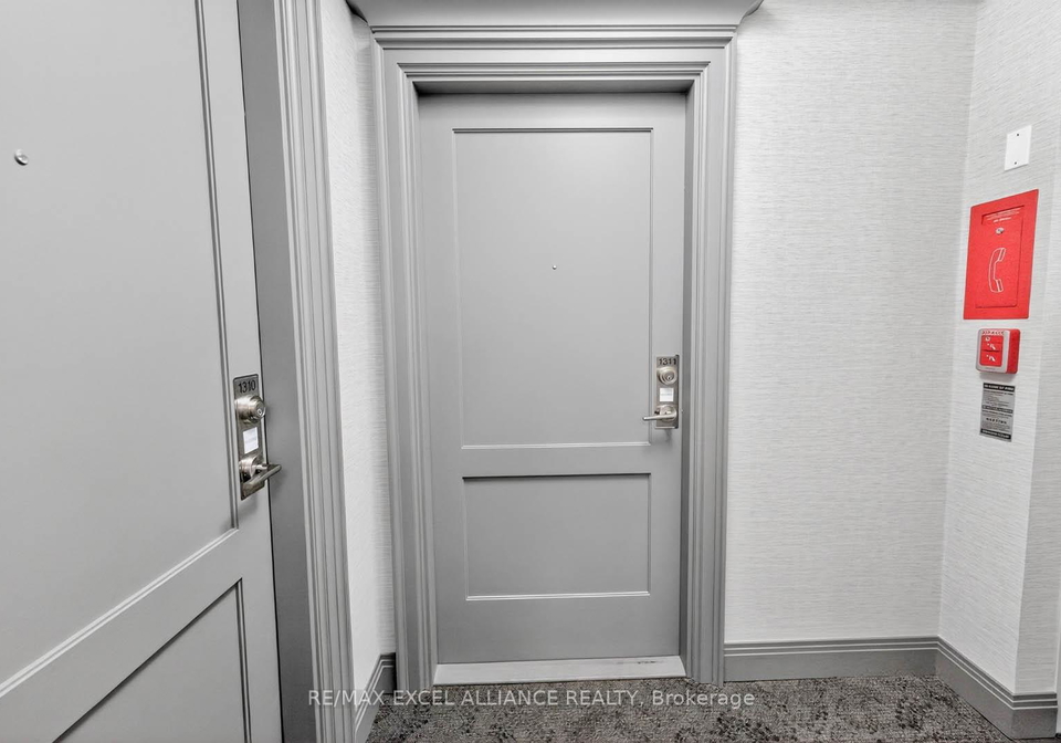 30-elm-drive-w-mississauga-ontario-w13430896