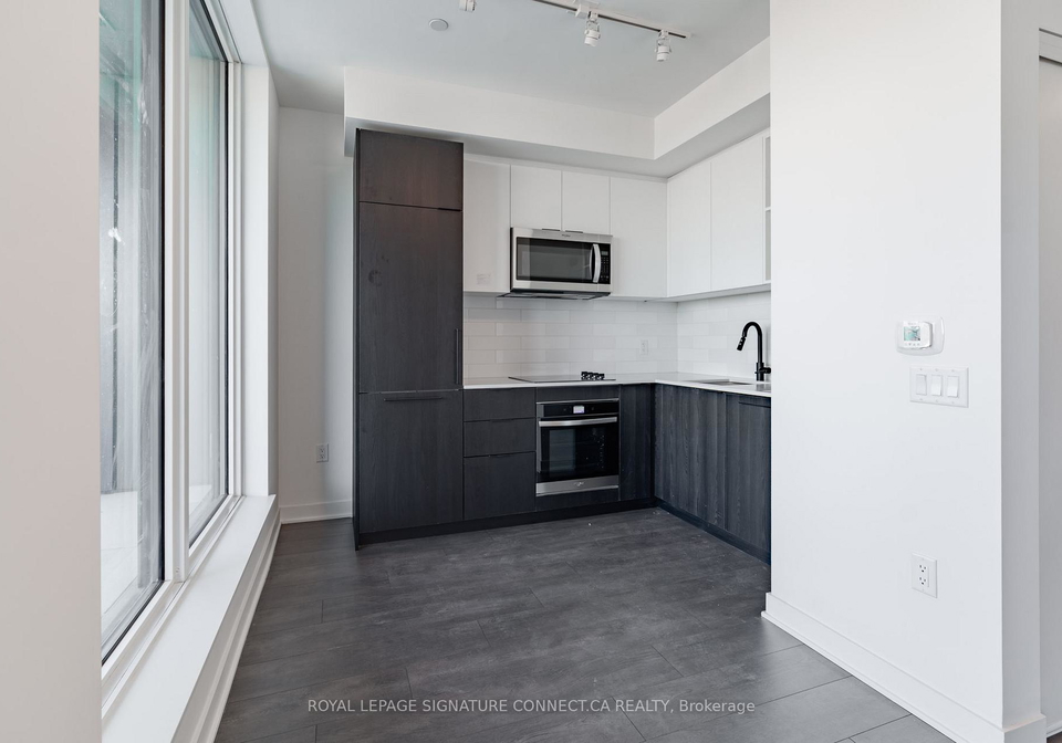 1185-dupont-street-toronto-ontario-w13431040