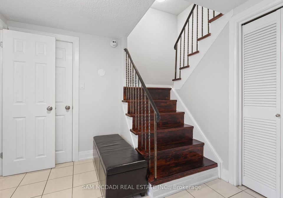 3175-kirwin-avenue-mississauga-ontario-w13431126