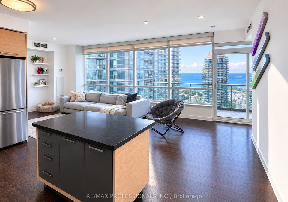 36-park-lawn-road-etobicoke-ontario-w13431190