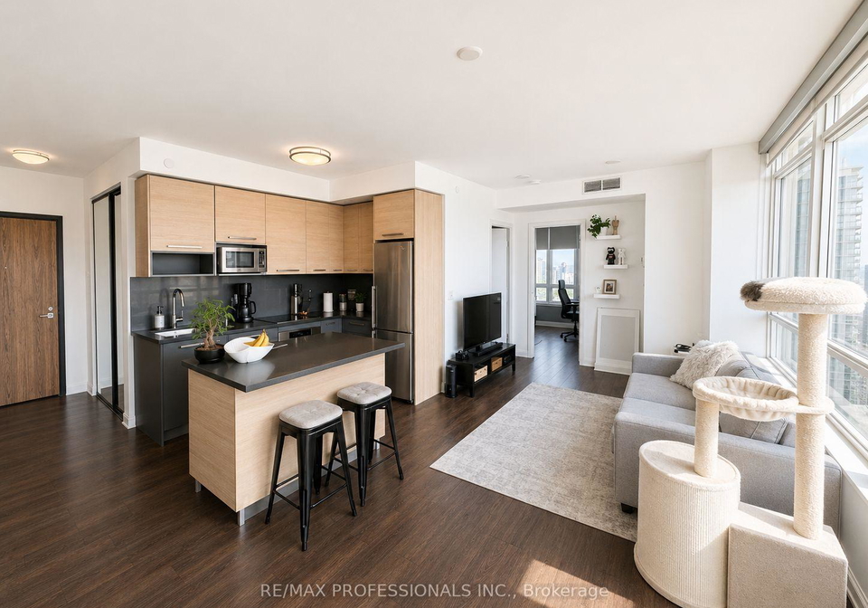 36-park-lawn-road-etobicoke-ontario-w13431190