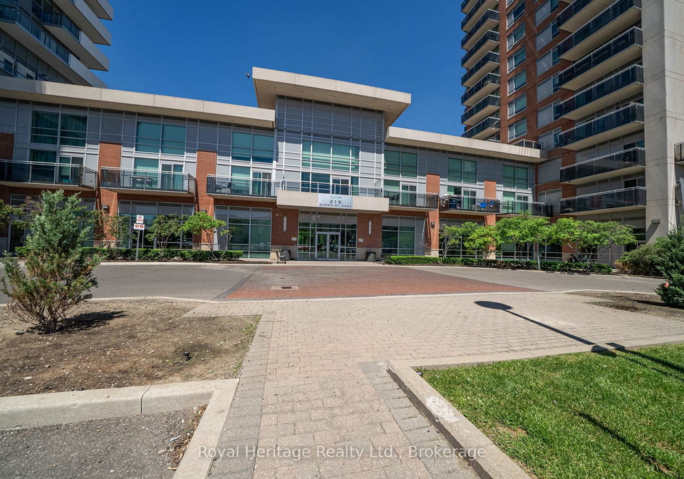 215-queen-street-e-brampton-ontario-w13431204