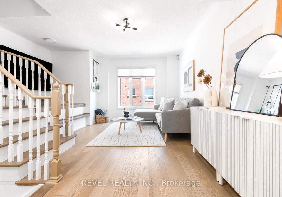 8-grogan-mews-toronto-ontario-w13431228