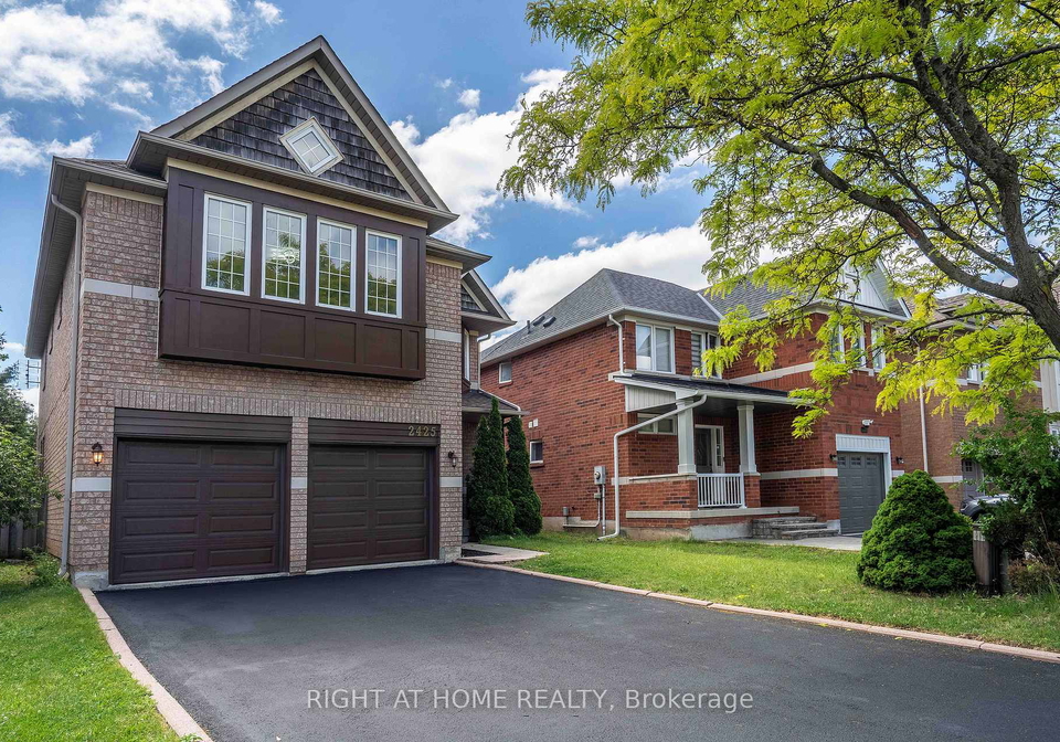 2425-nichols-drive-oakville-ontario-w13431348