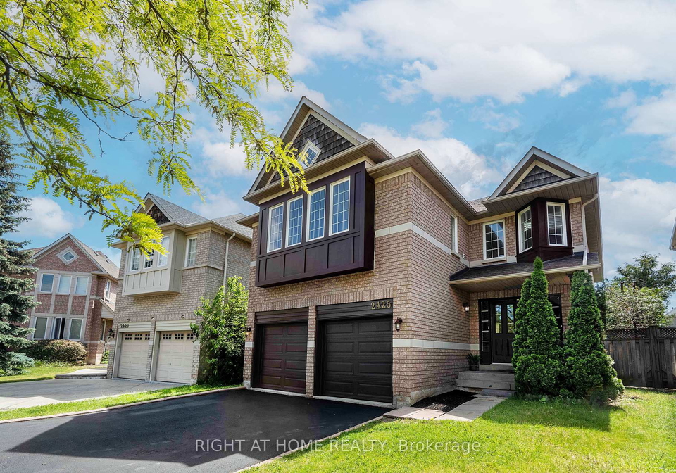 2425-nichols-drive-oakville-ontario-w13431348