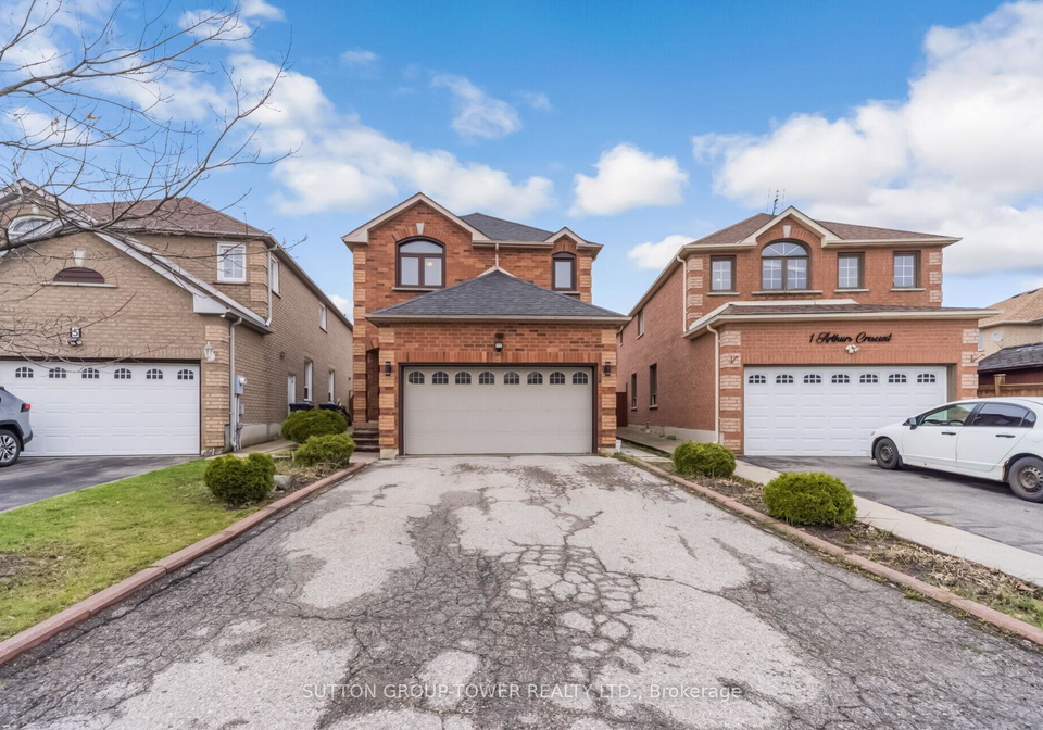 3-arthurs-crescent-brampton-ontario-w13431678