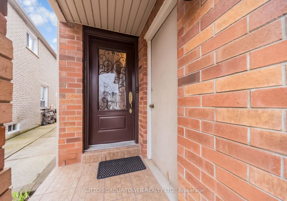 3-arthurs-crescent-brampton-ontario-w13431678