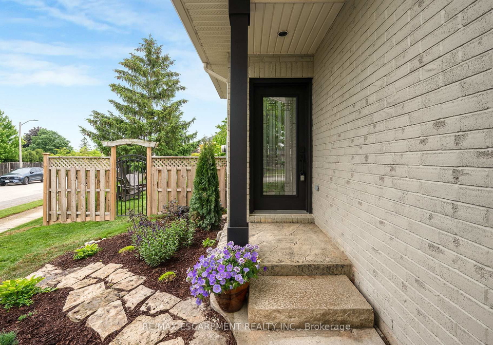 4014-jarvis-crescent-burlington-ontario-w13431680