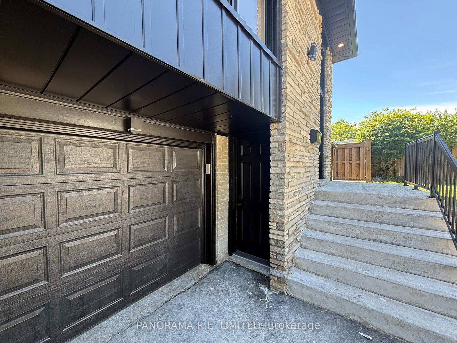 606-abana-road-mississauga-ontario-w13431774