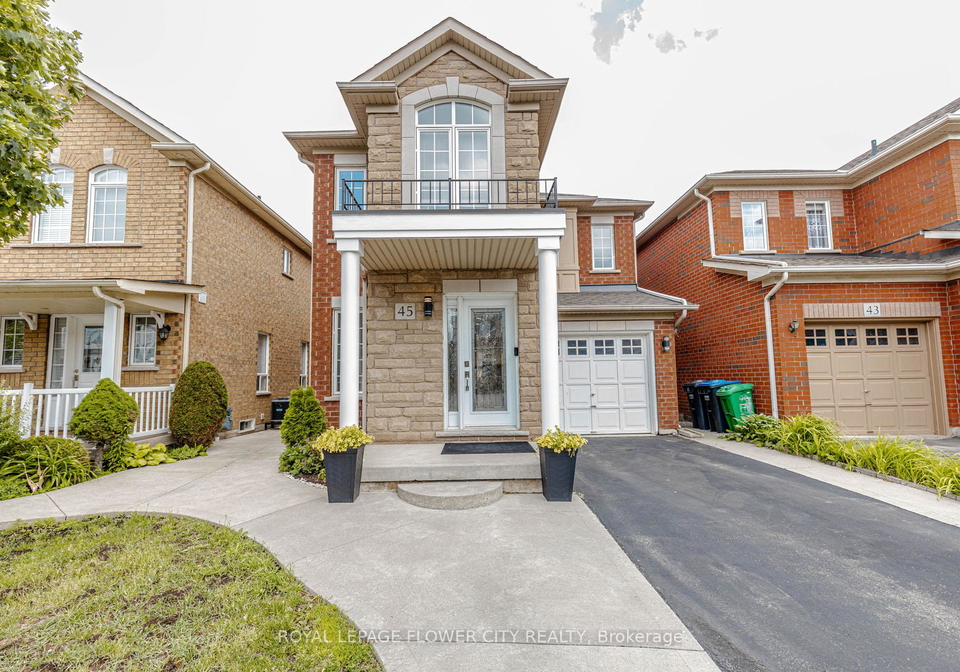 45-penbridge-circle-brampton-ontario-w13432106