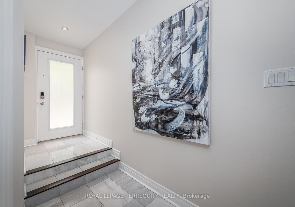 69-lobo-mews-etobicoke-ontario-w13432236