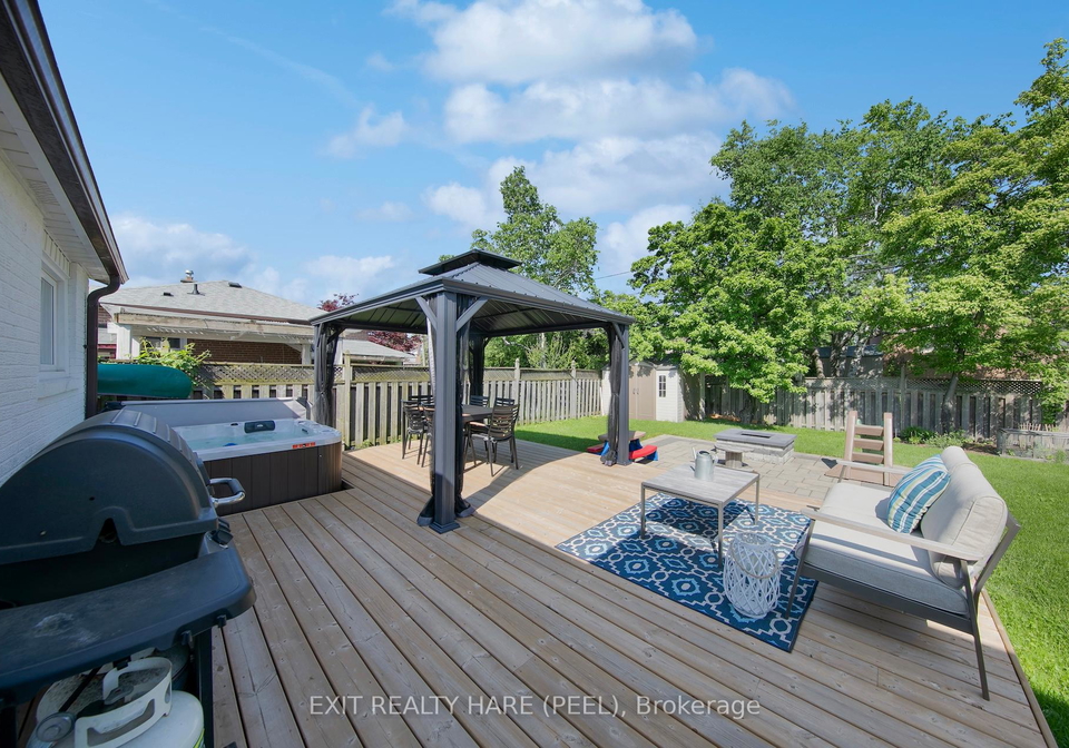 84-addington-crescent-brampton-ontario-w13432312