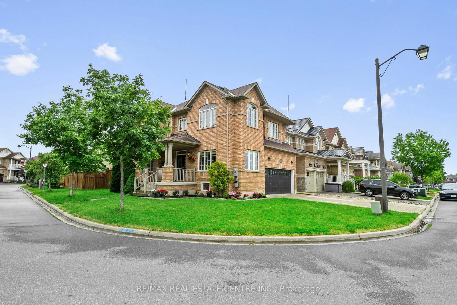 1360-rolph-terrace-milton-ontario-w13432446