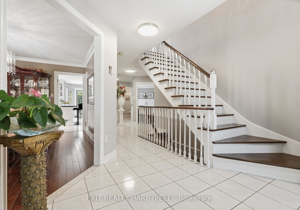 14-warrington-court-brampton-ontario-w13432454