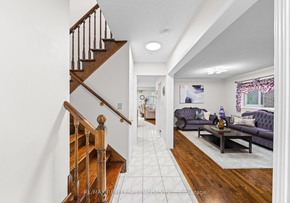 51-forestgrove-circle-brampton-ontario-w13432582