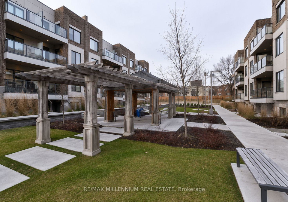 256-royal-york-boulevard-etobicoke-ontario-w13432724
