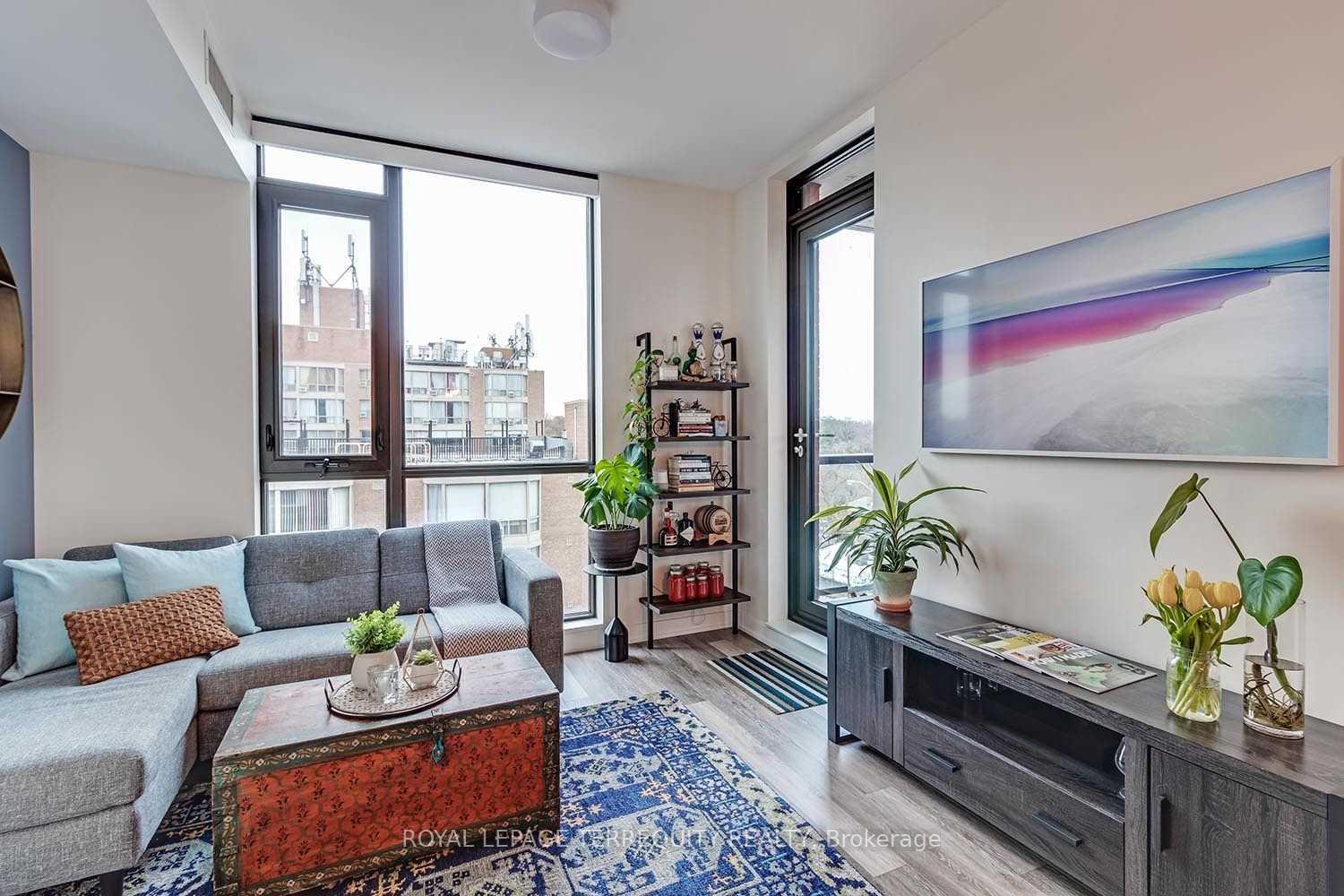 2118-bloor-street-w-toronto-ontario-w13432784