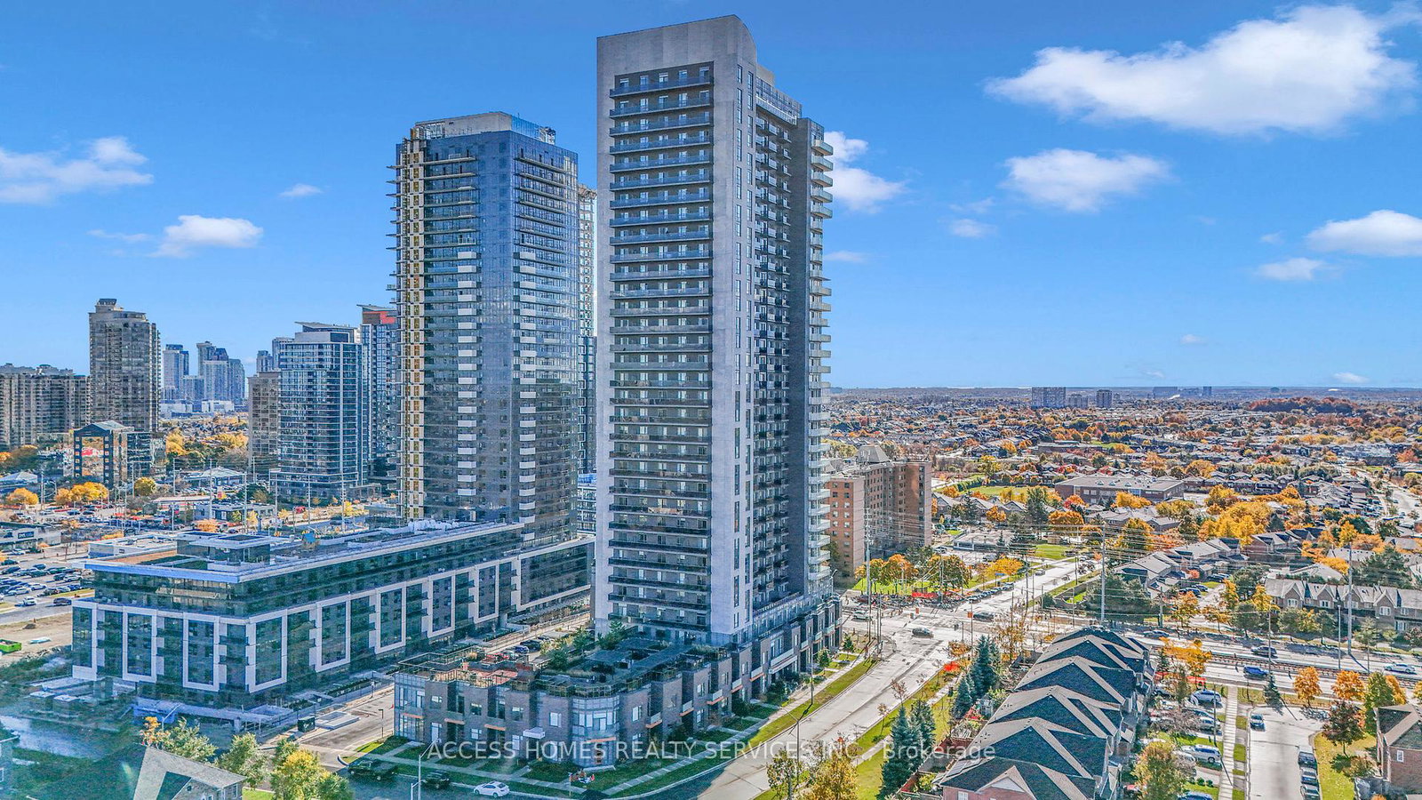 8-nahani-way-mississauga-ontario-w13432916