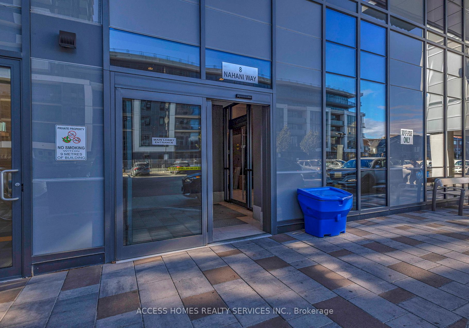 8-nahani-way-mississauga-ontario-w13432916