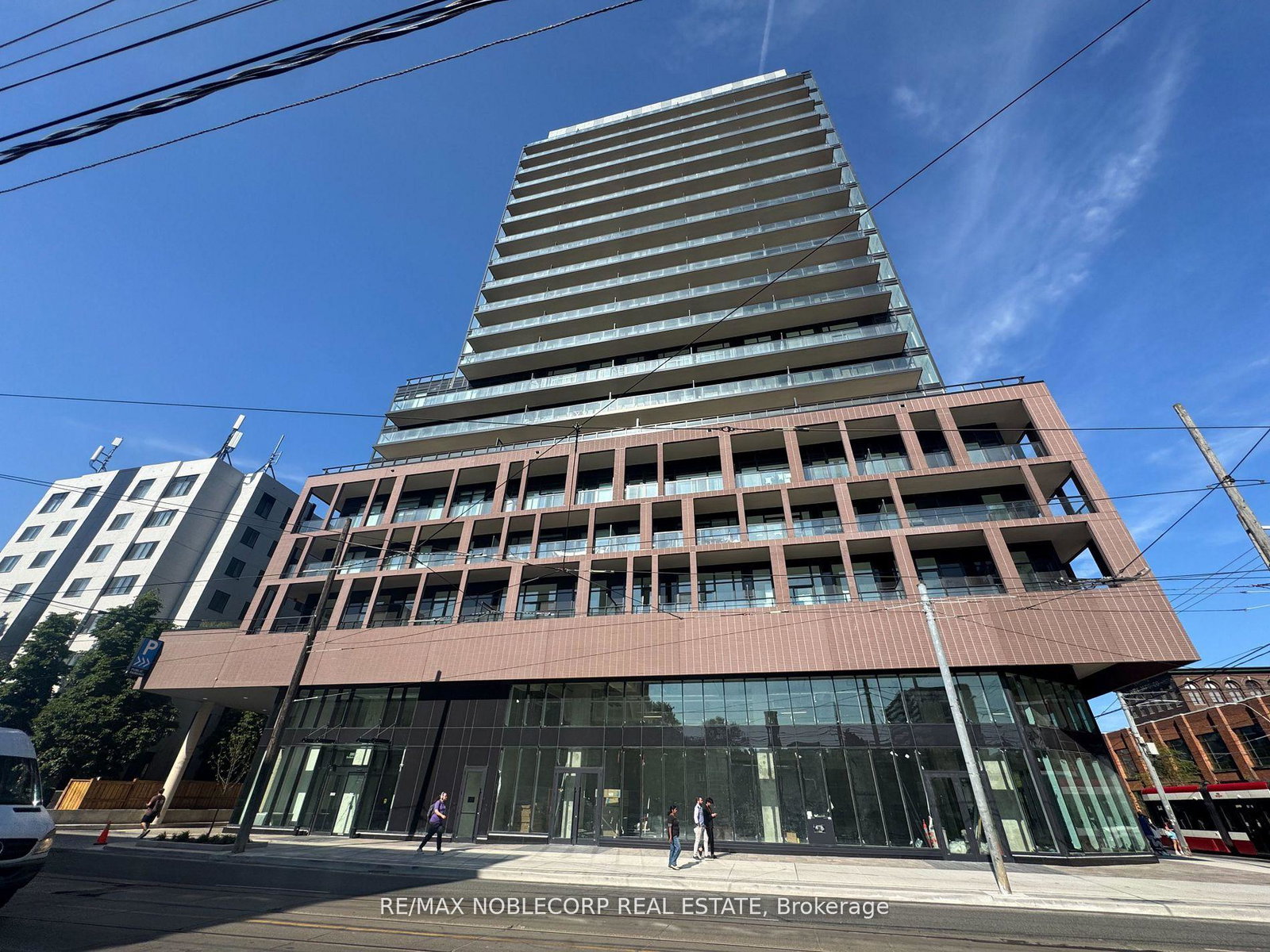 285-dufferin-street-toronto-ontario-w13432938