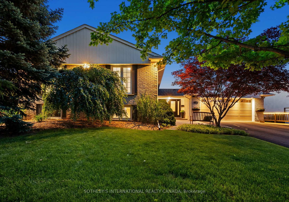1115-havendale-boulevard-burlington-ontario-w13432968