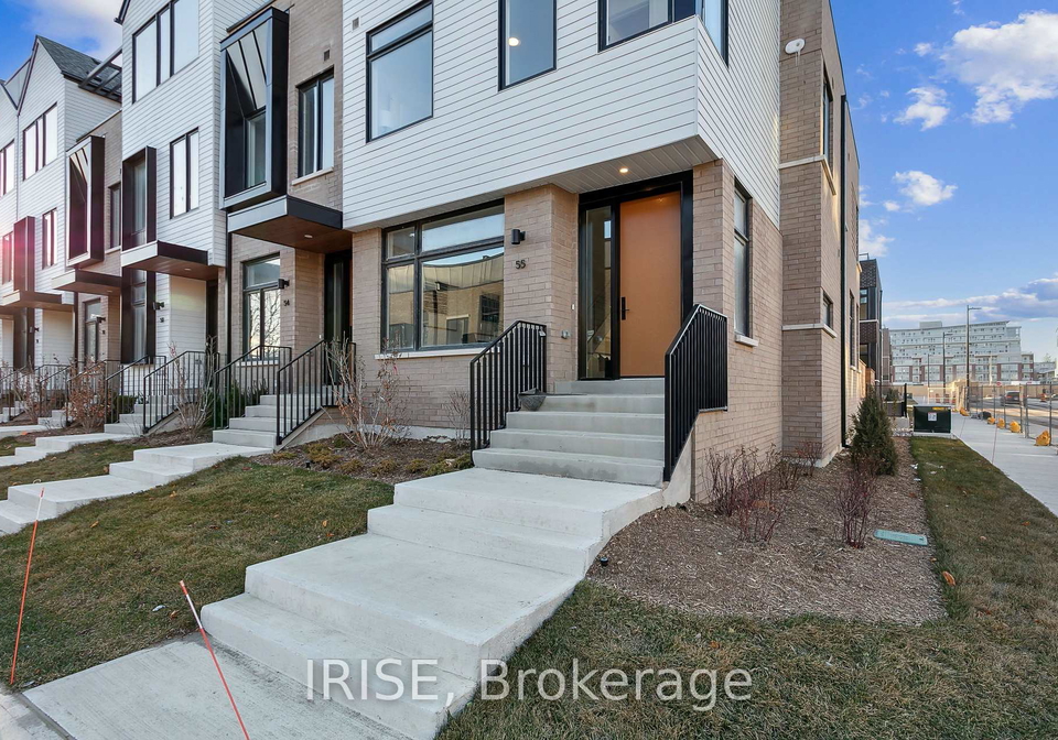 40-lou-parsons-way-mississauga-ontario-w13432972