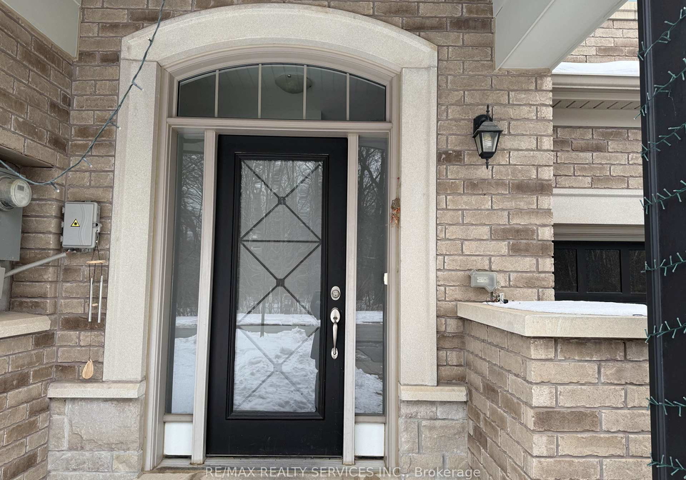 29-lady-evelyn-crescent-brampton-ontario-w13433048