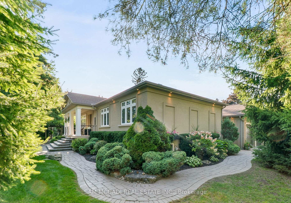 1522-glenhill-crescent-mississauga-ontario-w13433110