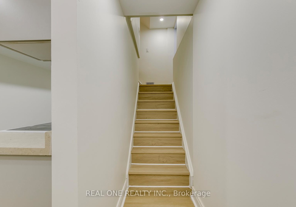 655-paragon-place-e-mississauga-ontario-w13433140