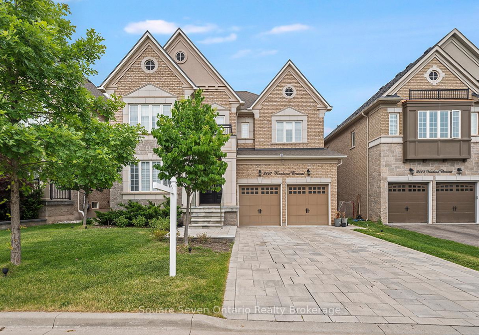 2147-vineland-crescent-oakville-ontario-w13433270
