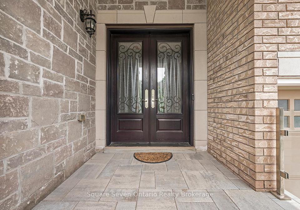 2147-vineland-crescent-oakville-ontario-w13433270