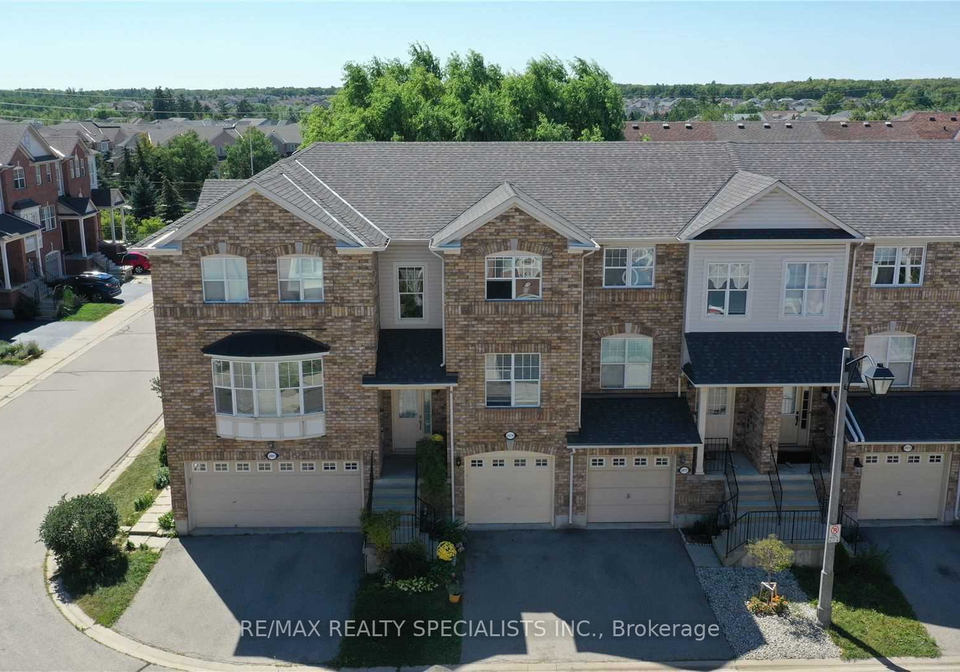 2979-garnethill-way-oakville-ontario-w13433354