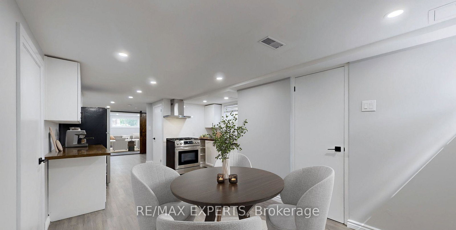 192-dunbar-road-mississauga-ontario-w13433482