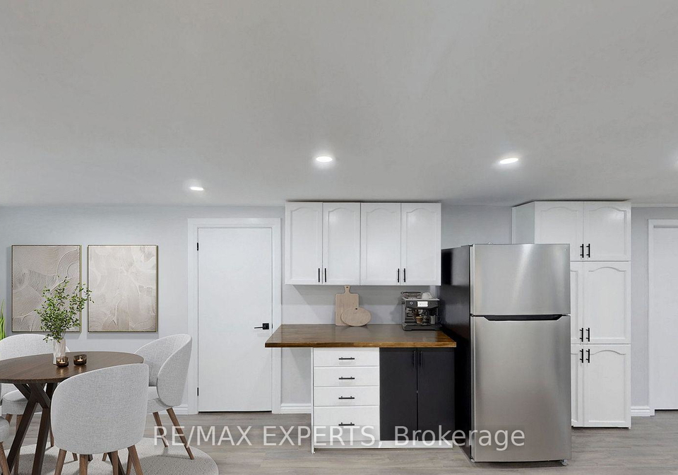 192-dunbar-road-mississauga-ontario-w13433482