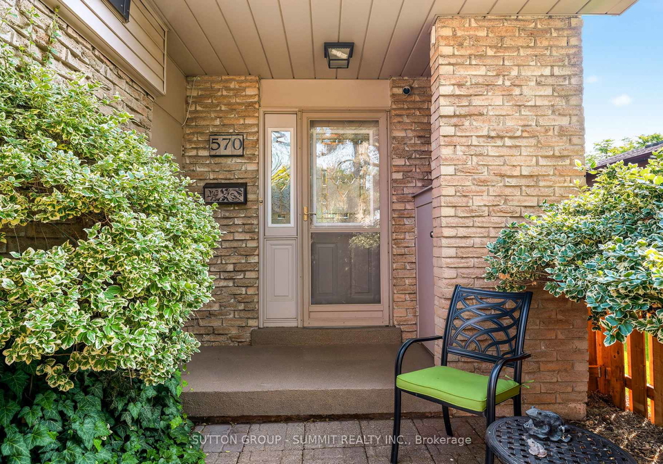 570-forestwood-crescent-burlington-ontario-w13433486