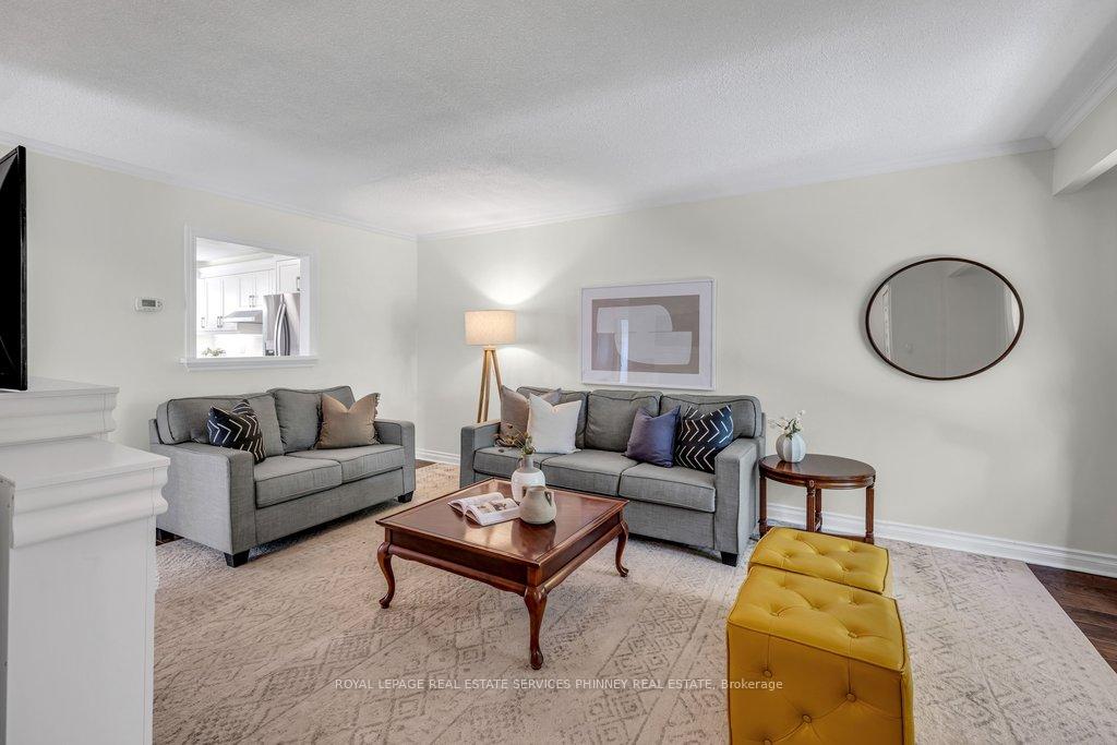 2527-mainroyal-street-mississauga-ontario-w13433518