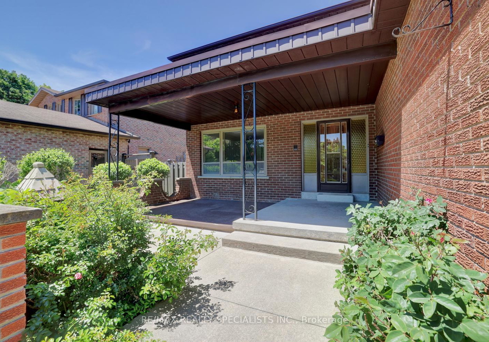 1626-sherwood-forrest-circle-mississauga-ontario-w13433570
