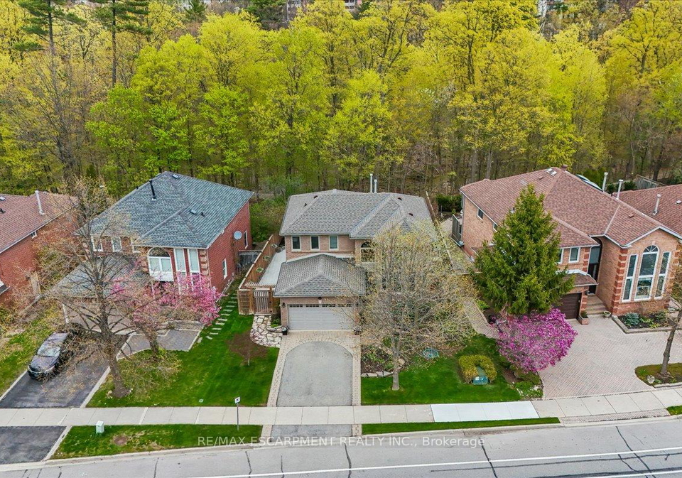 1257-mccraney-street-e-oakville-ontario-w13433700