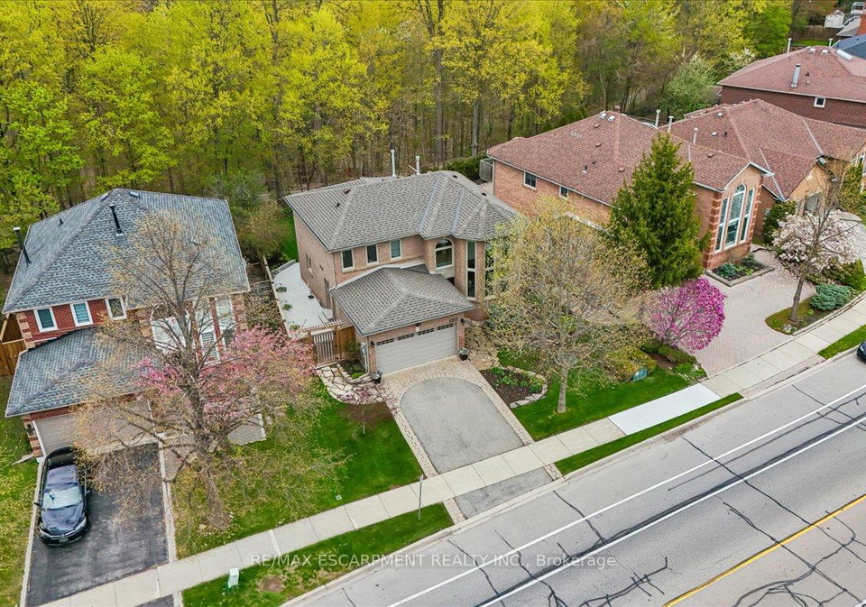 1257-mccraney-street-e-oakville-ontario-w13433700